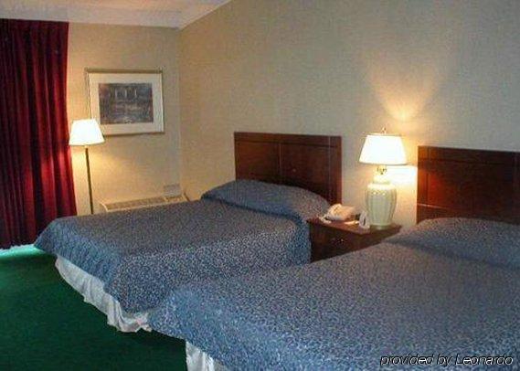 Rodeway Inn Гринфилд Номер фото